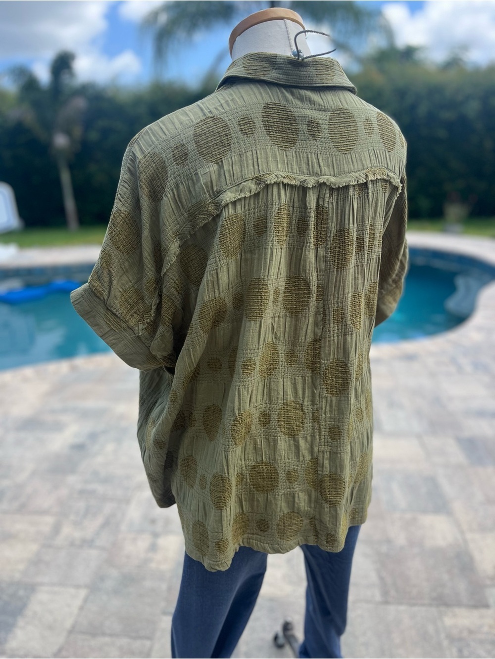 Umgee Olive Green Textured Polka Dot Oversized Button Up Top S - Picture 4 of 8